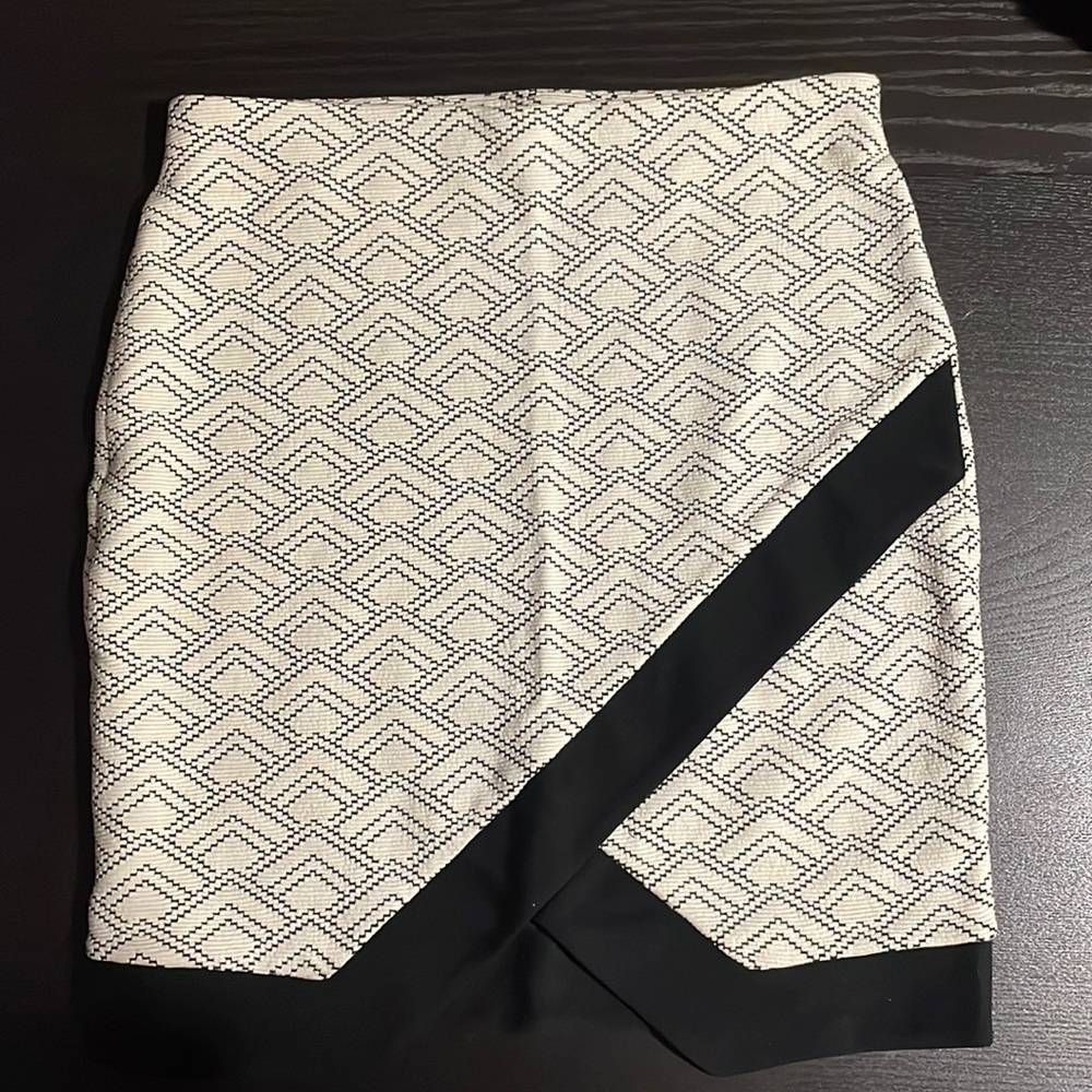 Express White Skirt & Crop Top Set Size S